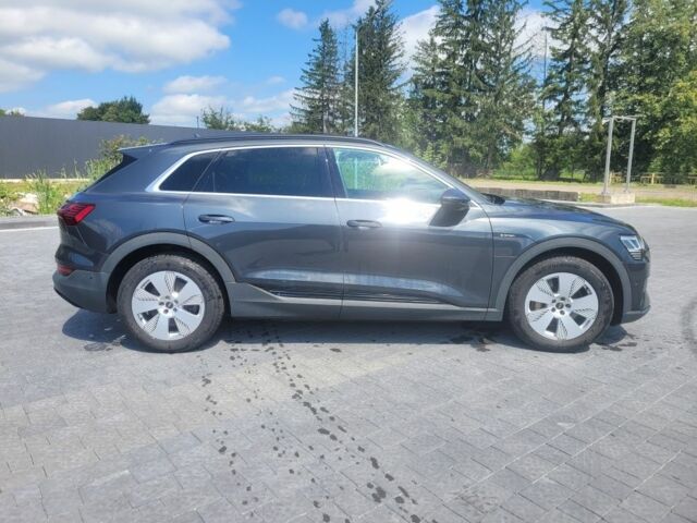 Серый Ауди Кватро, объемом двигателя 0 л и пробегом 200 тыс. км за 25000 $, фото 2 на Automoto.ua