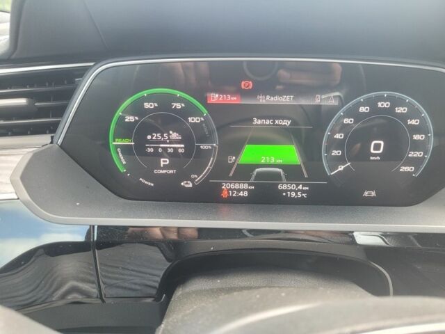 Серый Ауди Кватро, объемом двигателя 0 л и пробегом 200 тыс. км за 25000 $, фото 3 на Automoto.ua