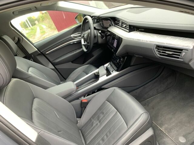 Серый Ауди Кватро, объемом двигателя 0 л и пробегом 1 тыс. км за 60000 $, фото 14 на Automoto.ua