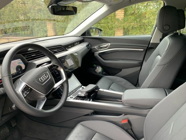 Серый Ауди Кватро, объемом двигателя 0 л и пробегом 1 тыс. км за 60000 $, фото 7 на Automoto.ua