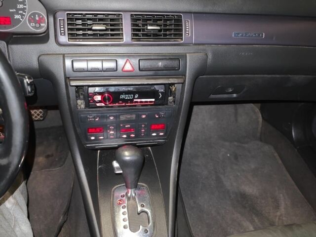 Синий Ауди Кватро, объемом двигателя 2.5 л и пробегом 280 тыс. км за 3177 $, фото 6 на Automoto.ua