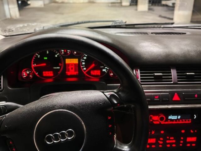 Синий Ауди Кватро, объемом двигателя 2.5 л и пробегом 280 тыс. км за 3177 $, фото 7 на Automoto.ua