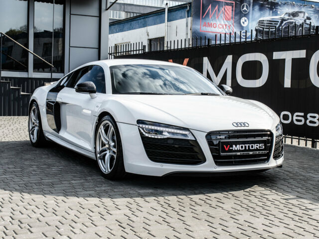 Білий Ауді R8, об'ємом двигуна 5.2 л та пробігом 38 тис. км за 63000 $, фото 58 на Automoto.ua