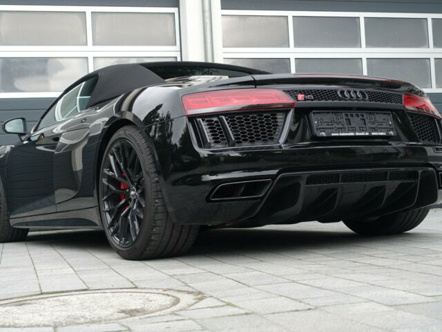 Чорний Ауді R8, об'ємом двигуна 52 л та пробігом 24 тис. км за 190000 $, фото 9 на Automoto.ua