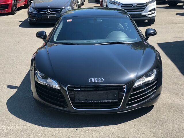 Чорний Ауді R8, об'ємом двигуна 42 л та пробігом 50 тис. км за 39500 $, фото 2 на Automoto.ua