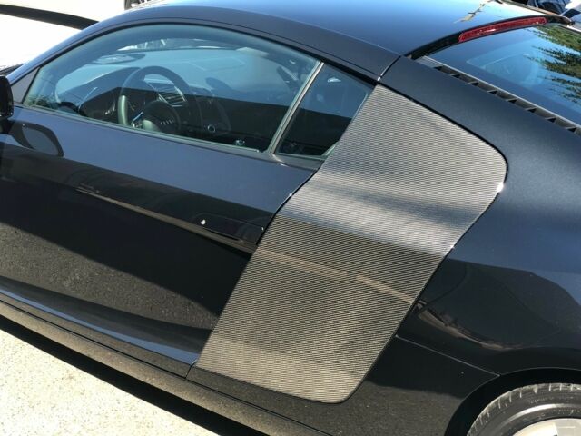 Чорний Ауді R8, об'ємом двигуна 42 л та пробігом 50 тис. км за 39500 $, фото 6 на Automoto.ua