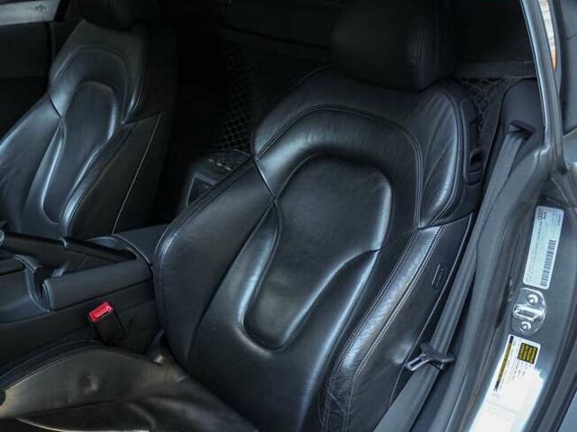 Ауді R8, об'ємом двигуна 4.2 л та пробігом 42 тис. км за 45499 $, фото 29 на Automoto.ua