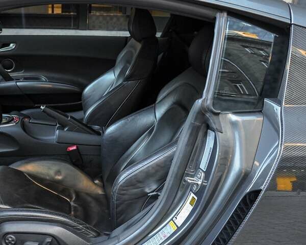 Ауді R8, об'ємом двигуна 4.2 л та пробігом 42 тис. км за 45499 $, фото 31 на Automoto.ua