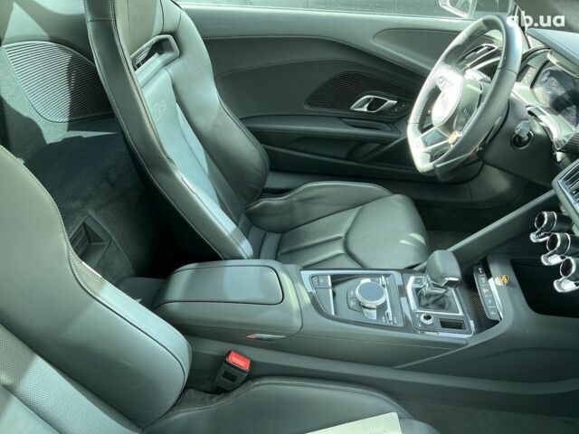 Ауди Р8, объемом двигателя 3 л и пробегом 1 тыс. км за 176931 $, фото 6 на Automoto.ua