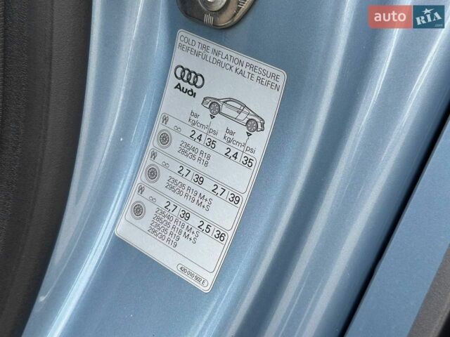 Сірий Ауді R8, об'ємом двигуна 4.2 л та пробігом 102 тис. км за 37990 $, фото 15 на Automoto.ua