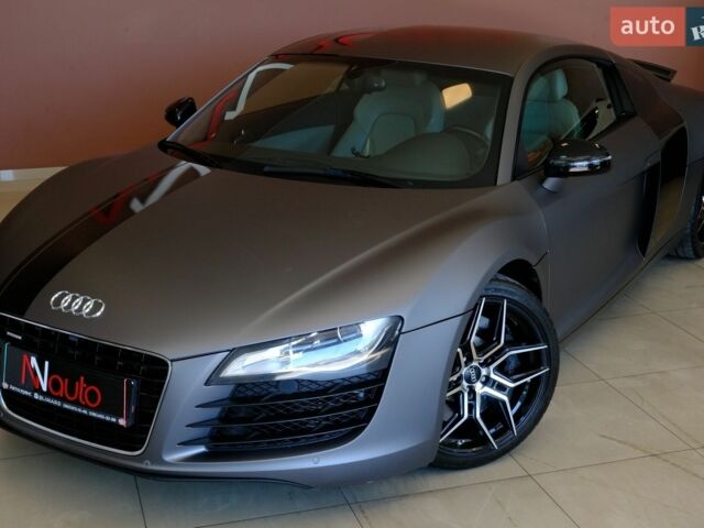 Сірий Ауді R8, об'ємом двигуна 4.16 л та пробігом 101 тис. км за 38900 $, фото 8 на Automoto.ua