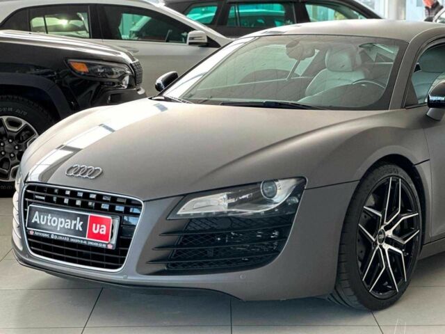 Сірий Ауді R8, об'ємом двигуна 4.2 л та пробігом 102 тис. км за 39240 $, фото 3 на Automoto.ua