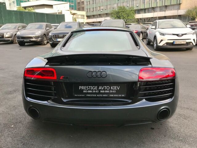 Сірий Ауді R8, об'ємом двигуна 5.2 л та пробігом 13 тис. км за 94900 $, фото 30 на Automoto.ua