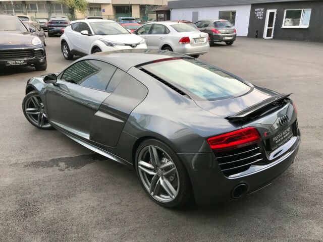 Сірий Ауді R8, об'ємом двигуна 5.2 л та пробігом 13 тис. км за 94900 $, фото 32 на Automoto.ua