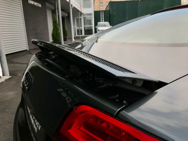 Сірий Ауді R8, об'ємом двигуна 5.2 л та пробігом 13 тис. км за 94900 $, фото 39 на Automoto.ua