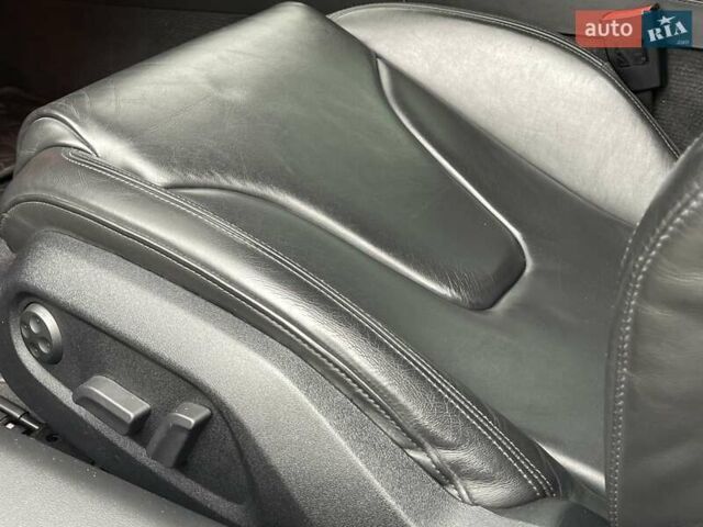 Сірий Ауді R8, об'ємом двигуна 5.2 л та пробігом 29 тис. км за 89000 $, фото 27 на Automoto.ua