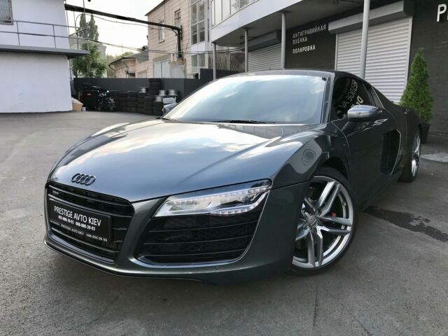 Сірий Ауді R8, об'ємом двигуна 5.2 л та пробігом 13 тис. км за 94900 $, фото 11 на Automoto.ua