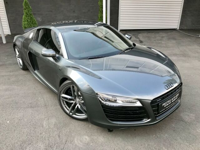 Сірий Ауді R8, об'ємом двигуна 5.2 л та пробігом 13 тис. км за 94900 $, фото 21 на Automoto.ua
