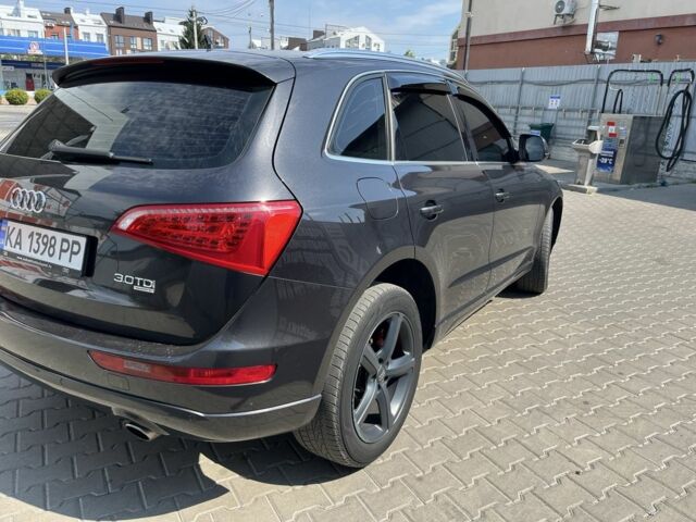 Серый Ауди Р8, объемом двигателя 3 л и пробегом 242 тыс. км за 14988 $, фото 4 на Automoto.ua