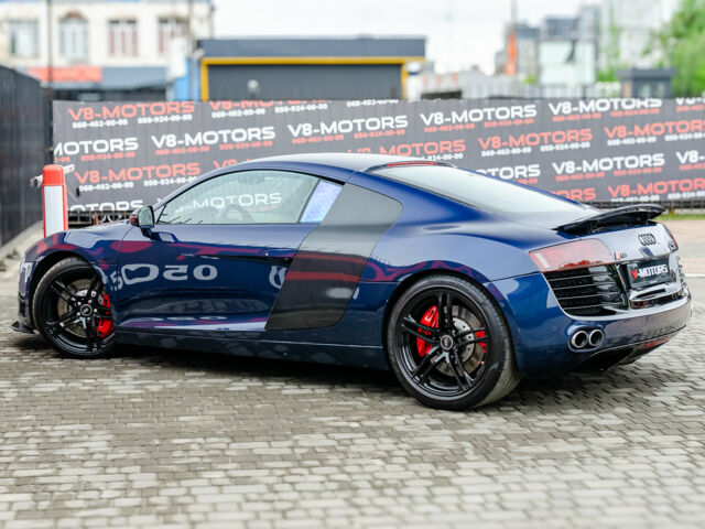 Синий Ауди Р8, объемом двигателя 4.2 л и пробегом 79 тыс. км за 43000 $, фото 6 на Automoto.ua