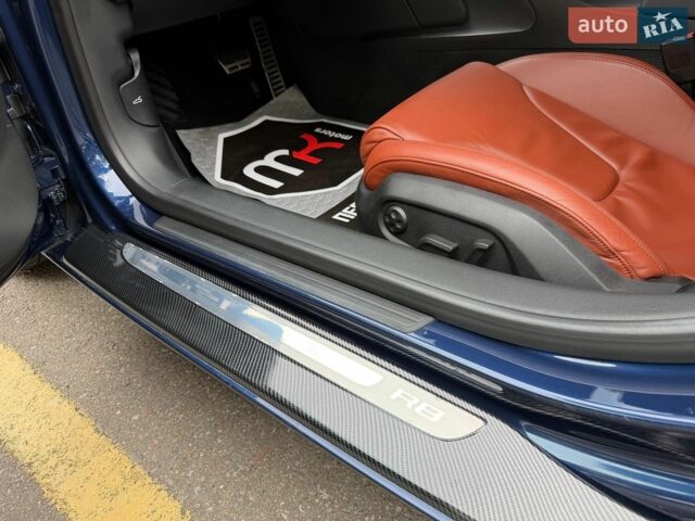 Синій Ауді R8, об'ємом двигуна 4.16 л та пробігом 79 тис. км за 55000 $, фото 84 на Automoto.ua