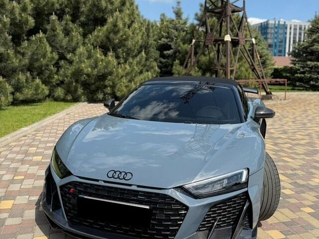 Синий Ауди Р8, объемом двигателя 5.2 л и пробегом 43 тыс. км за 224999 $, фото 7 на Automoto.ua