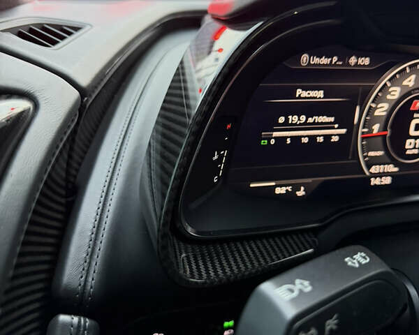 Синий Ауди Р8, объемом двигателя 5.2 л и пробегом 43 тыс. км за 238888 $, фото 28 на Automoto.ua