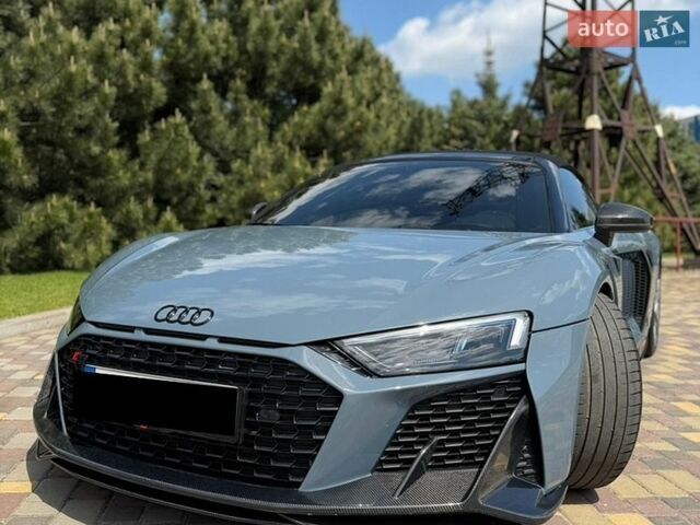 Синий Ауди Р8, объемом двигателя 5.2 л и пробегом 43 тыс. км за 224999 $, фото 4 на Automoto.ua