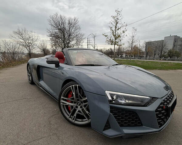 Синий Ауди Р8, объемом двигателя 5.2 л и пробегом 43 тыс. км за 238888 $, фото 1 на Automoto.ua