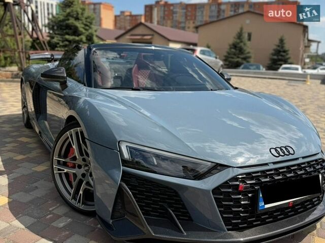 Синий Ауди Р8, объемом двигателя 5.2 л и пробегом 43 тыс. км за 224999 $, фото 2 на Automoto.ua