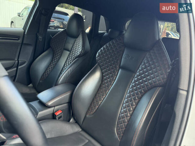 Белый Ауди РС3, объемом двигателя 2.48 л и пробегом 65 тыс. км за 32000 $, фото 14 на Automoto.ua