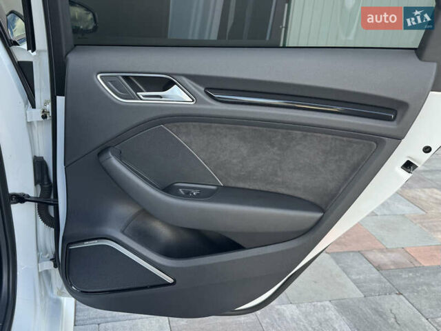 Белый Ауди РС3, объемом двигателя 2.48 л и пробегом 65 тыс. км за 32000 $, фото 20 на Automoto.ua