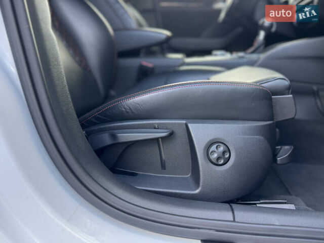 Белый Ауди РС3, объемом двигателя 2.48 л и пробегом 65 тыс. км за 32000 $, фото 35 на Automoto.ua