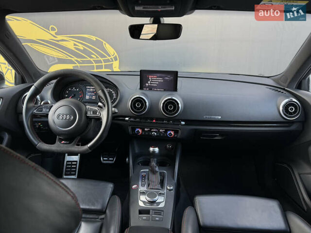 Белый Ауди РС3, объемом двигателя 2.48 л и пробегом 65 тыс. км за 32000 $, фото 24 на Automoto.ua