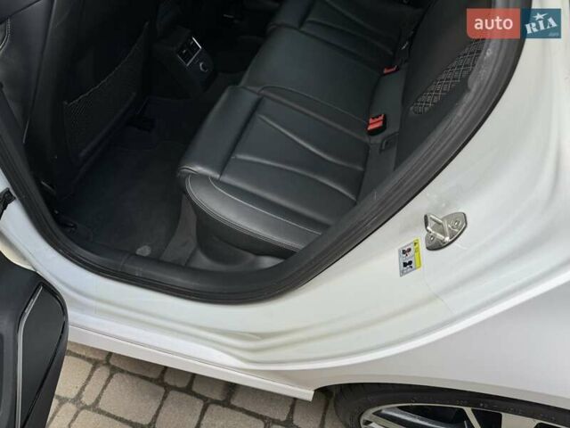 Белый Ауди РС3, объемом двигателя 2.48 л и пробегом 86 тыс. км за 37500 $, фото 44 на Automoto.ua