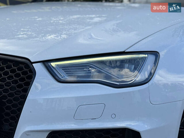 Белый Ауди РС3, объемом двигателя 2.48 л и пробегом 65 тыс. км за 32000 $, фото 10 на Automoto.ua