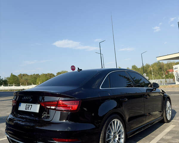 Чорний Ауді РС3, об'ємом двигуна 2.48 л та пробігом 55 тис. км за 35000 $, фото 6 на Automoto.ua