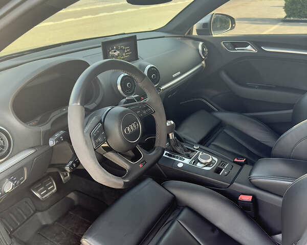 Чорний Ауді РС3, об'ємом двигуна 2.48 л та пробігом 55 тис. км за 35000 $, фото 7 на Automoto.ua