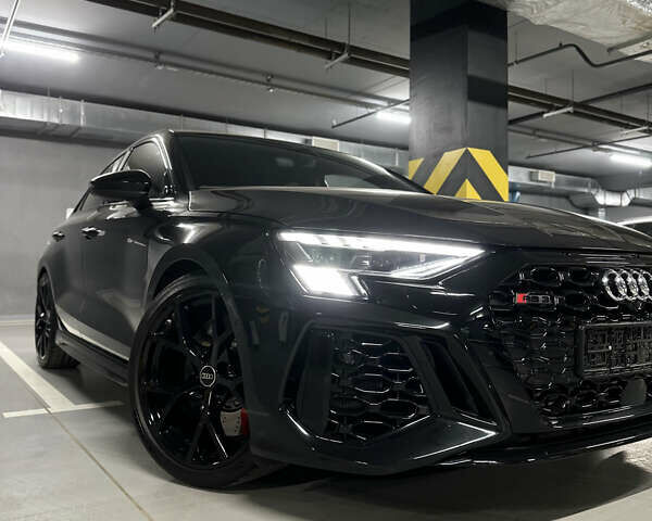 Черный Ауди РС3, объемом двигателя 2.48 л и пробегом 19 тыс. км за 65000 $, фото 4 на Automoto.ua