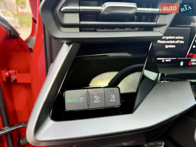 Красный Ауди РС3, объемом двигателя 2.48 л и пробегом 44 тыс. км за 62000 $, фото 40 на Automoto.ua