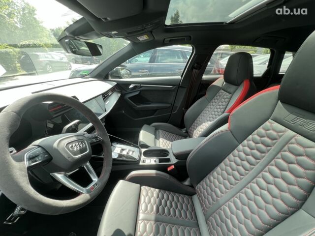 Ауди РС3, объемом двигателя 2.48 л и пробегом 6 тыс. км за 64773 $, фото 16 на Automoto.ua