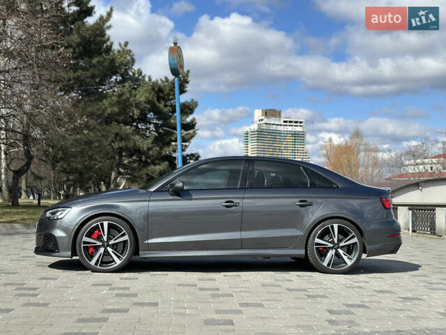 Серый Ауди РС3, объемом двигателя 2.5 л и пробегом 40 тыс. км за 38500 $, фото 7 на Automoto.ua