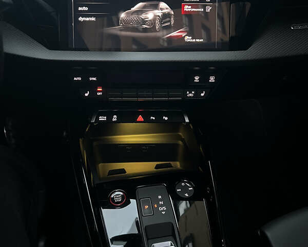 Ауди РС3 2024 в Харькове на Automoto.ua Зеленый Ауди РС3, объемом двигателя 2.48 л и пробегом 3 тыс. км за 70000 $, фото 19 на Automoto.ua