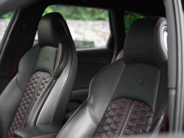 Черный Ауди РС4, объемом двигателя 3 л и пробегом 42 тыс. км за 14000 $, фото 9 на Automoto.ua