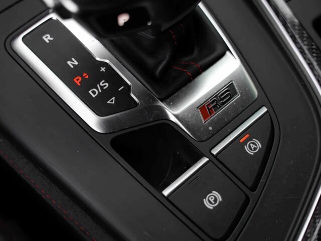 Черный Ауди РС4, объемом двигателя 3 л и пробегом 42 тыс. км за 14000 $, фото 10 на Automoto.ua