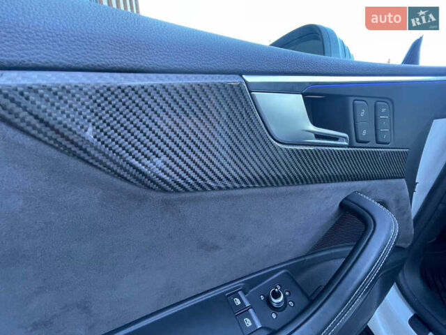 Белый Ауди РС5, объемом двигателя 2.89 л и пробегом 105 тыс. км за 48000 $, фото 18 на Automoto.ua