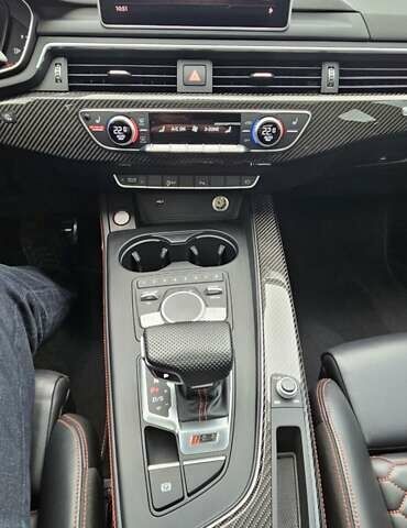 Белый Ауди РС5, объемом двигателя 2.89 л и пробегом 89 тыс. км за 46500 $, фото 17 на Automoto.ua