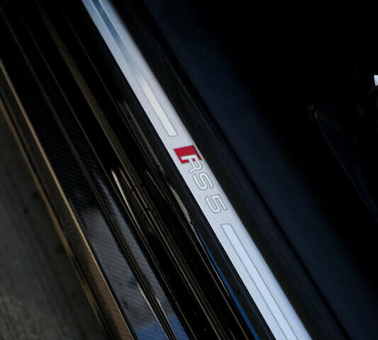 Черный Ауди РС5, объемом двигателя 2.89 л и пробегом 93 тыс. км за 52500 $, фото 15 на Automoto.ua