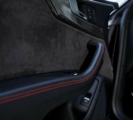 Черный Ауди РС5, объемом двигателя 2.89 л и пробегом 93 тыс. км за 52500 $, фото 12 на Automoto.ua