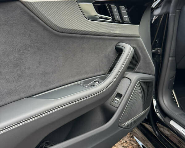 Черный Ауди РС5, объемом двигателя 2.89 л и пробегом 3 тыс. км за 111398 $, фото 25 на Automoto.ua